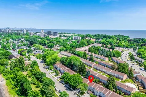 1055 Shawnmarr Road Mississauga ON L5H 3V2