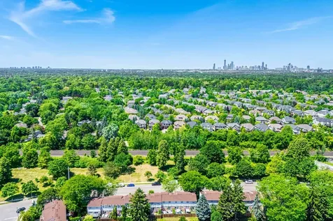 1055 Shawnmarr Road Mississauga ON L5H 3V2
