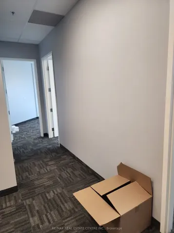 30 Topflight Drive Mississauga ON L5S 0A8