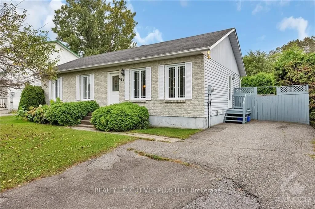 936 Lawrence Street Clarence-rockland ON K4K 1M8