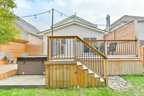 10 Sherwood Crescent Belleville ON K8P 5G1