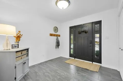 10 Sherwood Crescent Belleville ON K8P 5G1