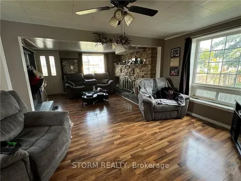 712 Sydney Street Cornwall ON K6H 3J6