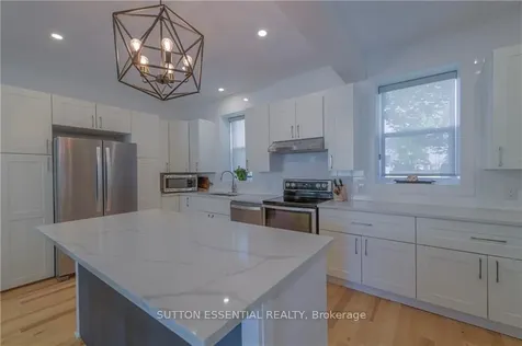 34 James Street W Brockville ON K6V 3Z6