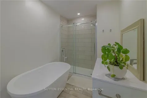 34 James Street W Brockville ON K6V 3Z6