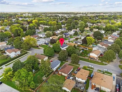 2 Garfield Lane St. Catharines ON L2R 7G9