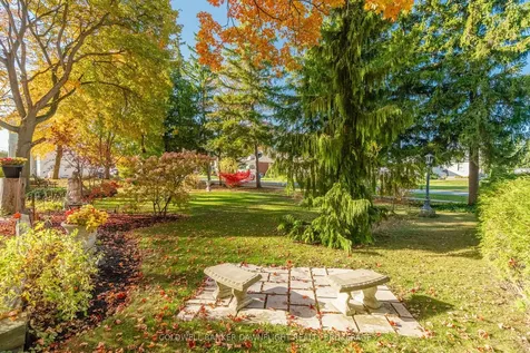 21 Rosalie Street Bluewater ON N0M 2T0