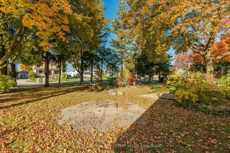 21 Rosalie Street Bluewater ON N0M 2T0