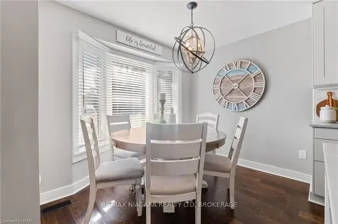 3838 Summit Avenue Fort Erie ON L0S 1N0