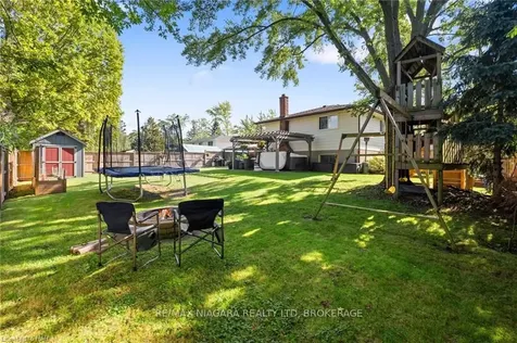 3838 Summit Avenue Fort Erie ON L0S 1N0