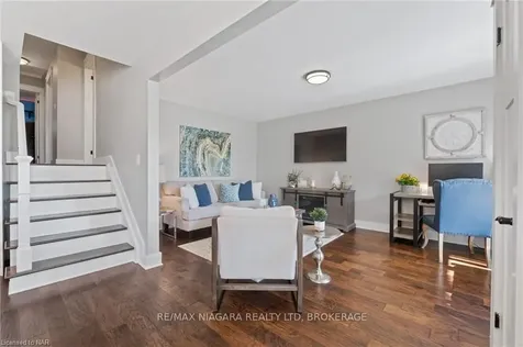 3838 Summit Avenue Fort Erie ON L0S 1N0