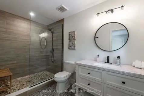 20 Keith Crescent Bluewater ON N0M 1G0