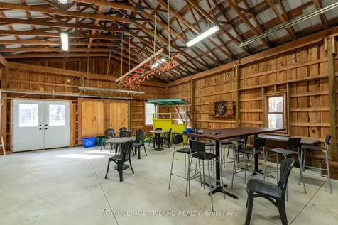 20 Keith Crescent Bluewater ON N0M 1G0