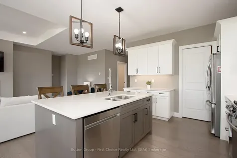 33 Brooklawn Drive Lambton Shores ON N0M 1T0