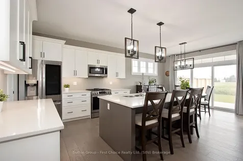 33 Brooklawn Drive Lambton Shores ON N0M 1T0