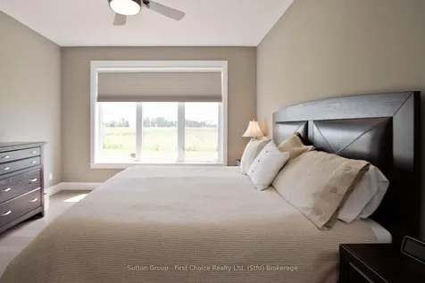33 Brooklawn Drive Lambton Shores ON N0M 1T0