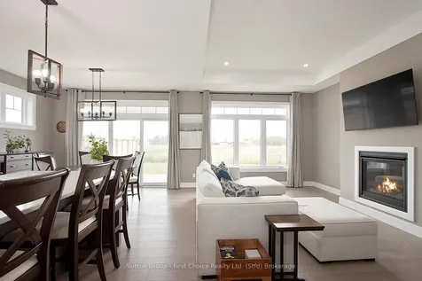 33 Brooklawn Drive Lambton Shores ON N0M 1T0