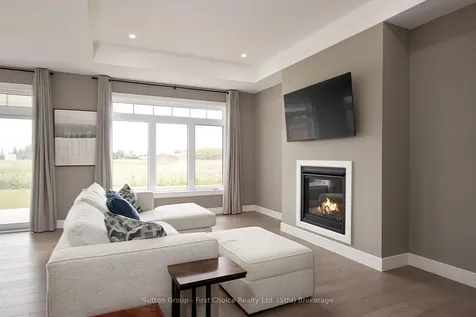 33 Brooklawn Drive Lambton Shores ON N0M 1T0