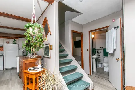 400454 Grey Road 4 N/a Grey Highlands ON N0C 1E0