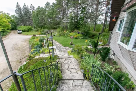 400454 Grey Road 4 N/a Grey Highlands ON N0C 1E0