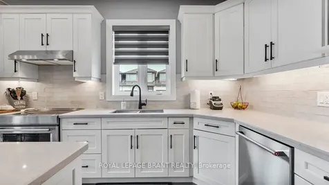 5 Edgar Place Brant ON N3L 0H4