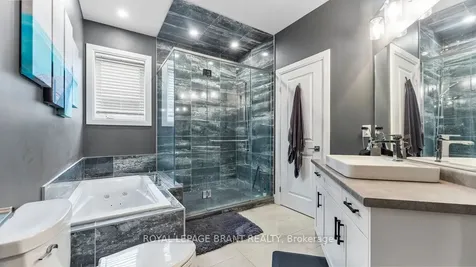 5 Edgar Place Brant ON N3L 0H4