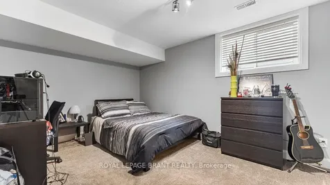 5 Edgar Place Brant ON N3L 0H4