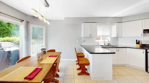 140 Rossmore London ON N6C 6B9