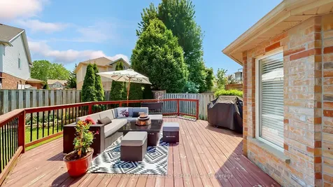 140 Rossmore London ON N6C 6B9