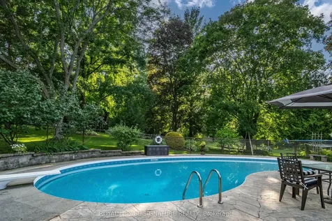 42 Edgewood Drive Greater Napanee ON K7R 3K4