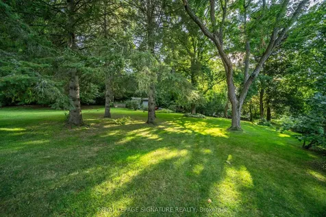 42 Edgewood Drive Greater Napanee ON K7R 3K4