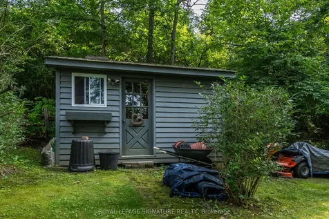 42 Edgewood Drive Greater Napanee ON K7R 3K4