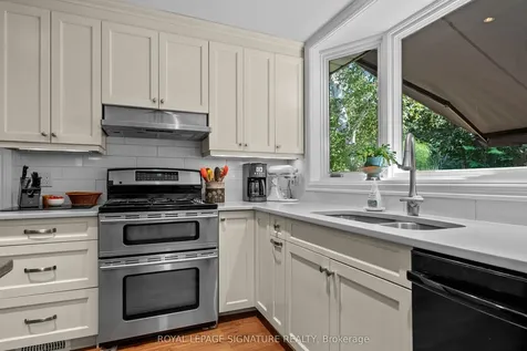 42 Edgewood Drive Greater Napanee ON K7R 3K4