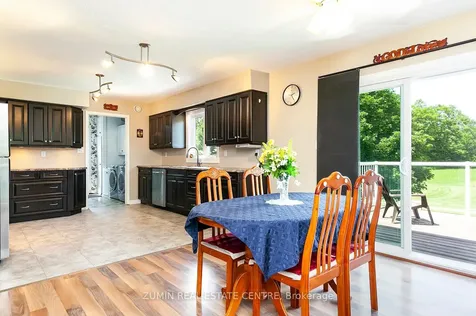 642827 Mccullough Lake Road Chatsworth ON N0H 2V0