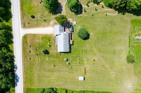 642827 Mccullough Lake Road Chatsworth ON N0H 2V0