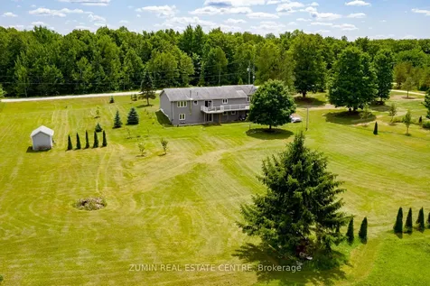 642827 Mccullough Lake Road Chatsworth ON N0H 2V0