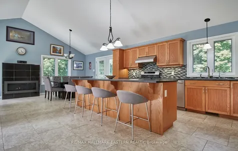 39 Deer Avenue Cavan Monaghan ON K0L 1V0