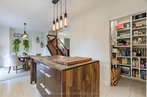 36 Holland Avenue Aylmer ON N5H 3J2