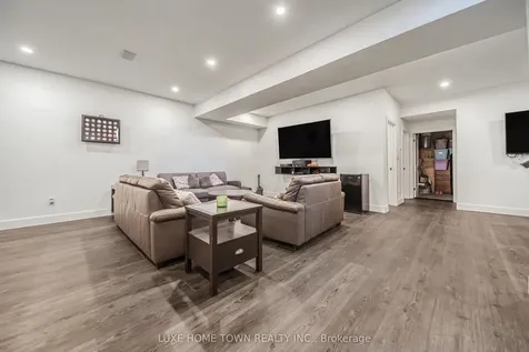 225 Devinwood Lane Brockton ON N0G 2V0