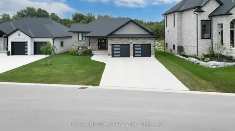 225 Devinwood Lane Brockton ON N0G 2V0