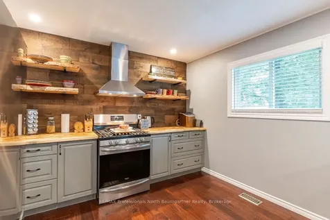 1615 Hunter Creek Road Minden Hills ON K0M 2K0