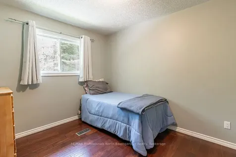 1615 Hunter Creek Road Minden Hills ON K0M 2K0