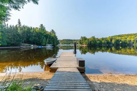 1017 Tanamakoon Lane Dysart Et Al ON K0M 1S0