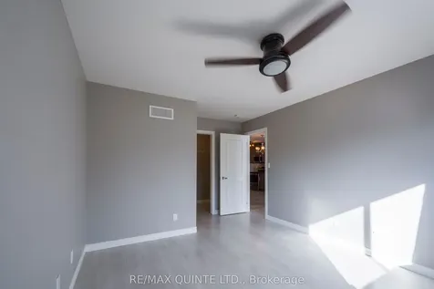 29 Glenview Crescent Belleville ON K8P 4W9