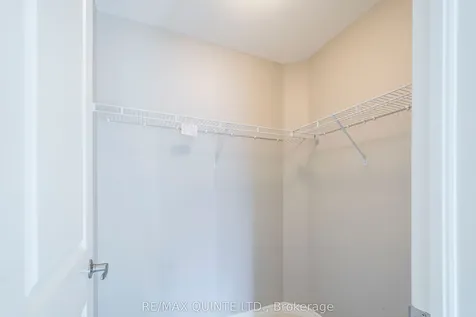 29 Glenview Crescent Belleville ON K8P 4W9