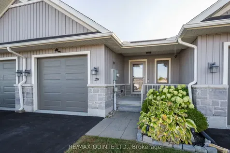 29 Glenview Crescent Belleville ON K8P 4W9