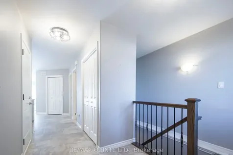 29 Glenview Crescent Belleville ON K8P 4W9