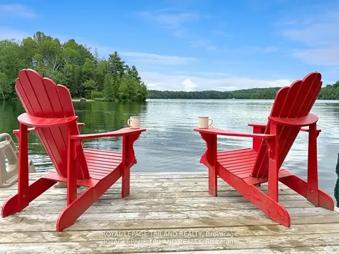 1094 Crumby Lake Algonquin Highlands ON P0A 0A8