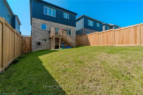 189 Bilanski Farm Road Brantford ON N3S 0J4