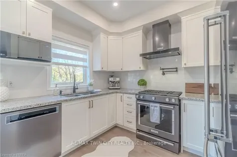189 Bilanski Farm Road Brantford ON N3S 0J4